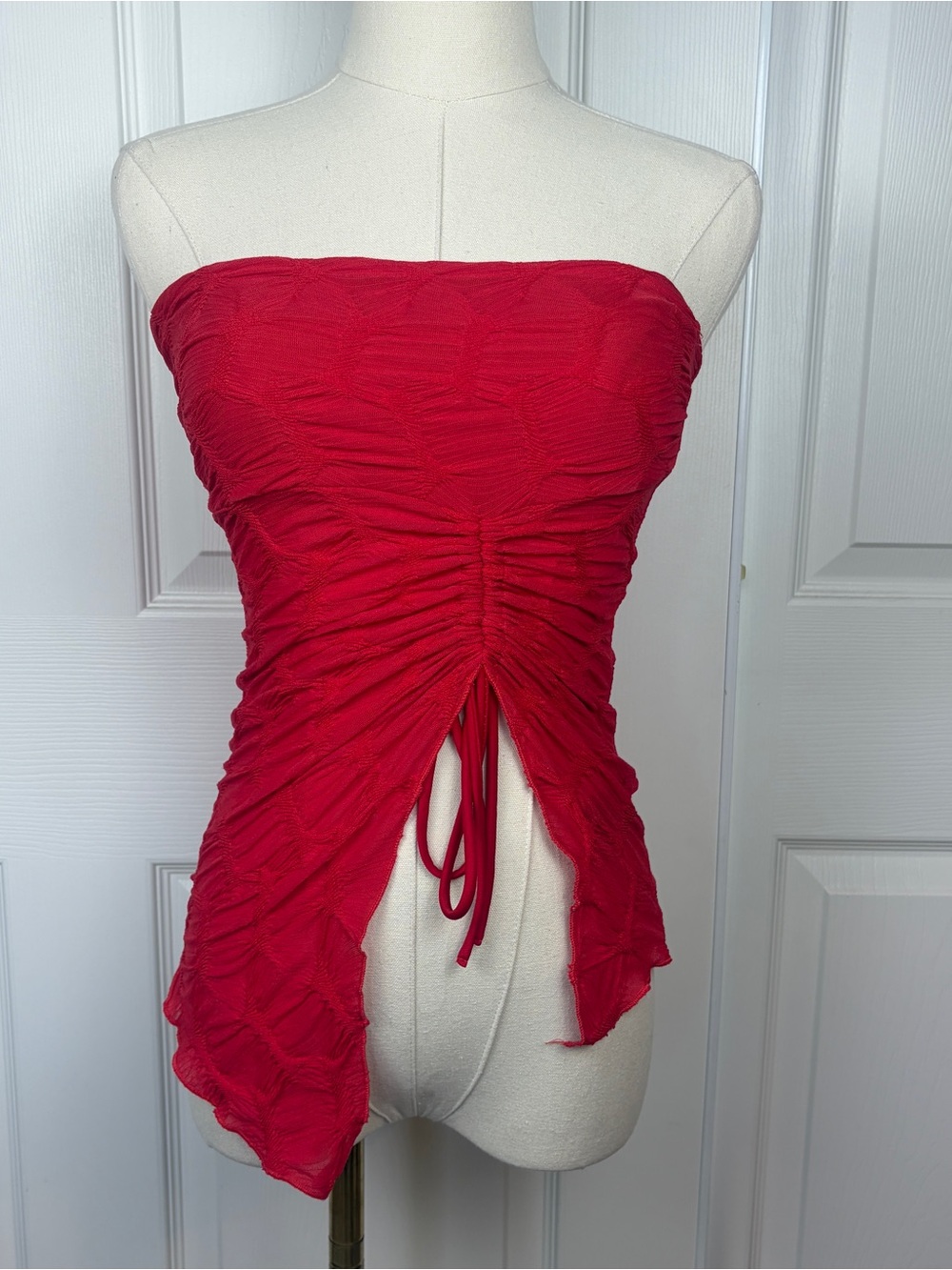 Silence and noise red ruched strapless top
